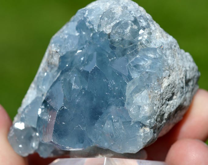 Celestine 220 grams - Sakoany deposit, Katsepy, Mitsinjo, Boeny, Madagascar
