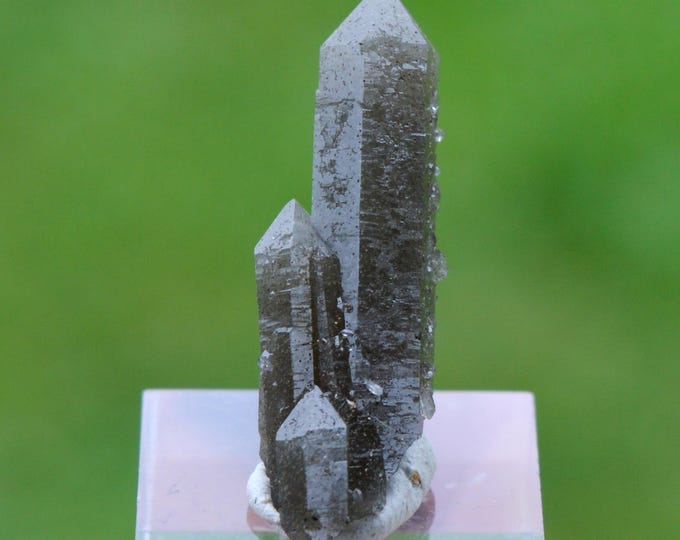 Quartz & Hedenbergite 2.2 grams - Huanggang Fe-Sn deposit, Hexigten Banner, Chifeng City, Inner Mongolia, China
