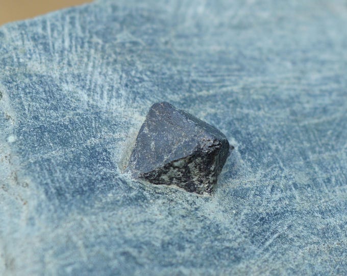 Magnetite & Schist 211 grams - Conceição do Mato Dentro, Minas Gerais, Brazil