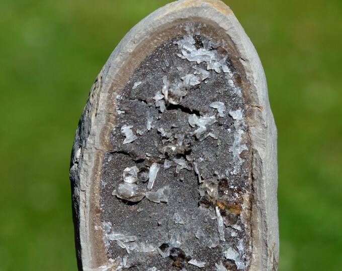 Septaria & Calcite Quartz Celestine 128 grams - Condorcet, Nyons, Drôme, Auvergne-Rhône-Alpes, France