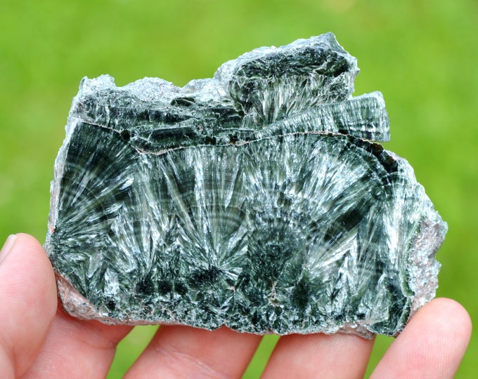 Seraphinite 59 grams - Korshunovskoye iron deposit, Zheleznogorsk, Irkutsk Oblast, Russia