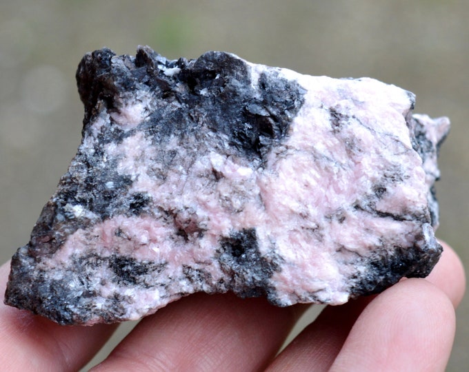 Rhodochrosite - 174 grams - Saphoz, Esmoulières, Lure, Haute-Saône, Burgundy-Franche-Comté, France