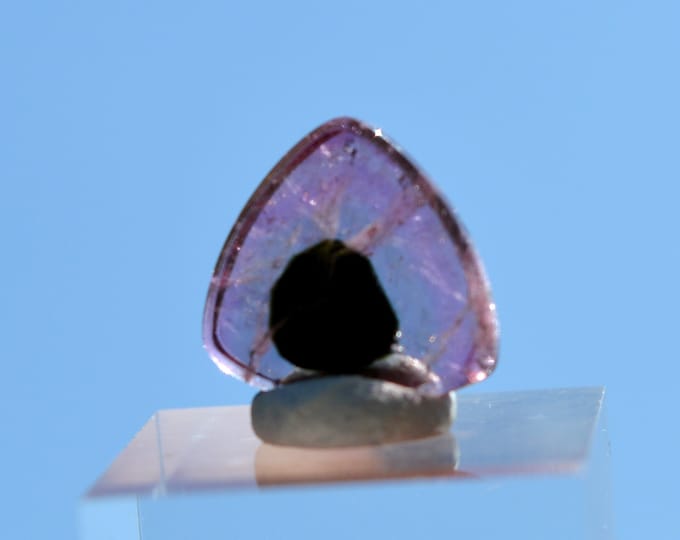 Tourmaline "Watermelon" 4 carats - Polished slice natural stone - Pederneira mine, São José da Safira, Minas Gerais, Brazil