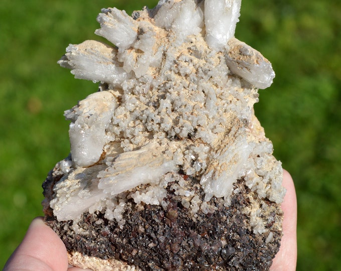 Calcite & Siderite 808 grams - Trepča complex, Trepča valley, Mitrovica, Mitrovica District, Kosovo