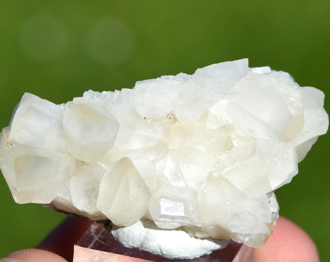 Calcite 20 grams - Limestone quarry, Limont-Fontaine, Maubeuge, Avesnes-sur-Helpe, Nord, Hauts-de-France, France