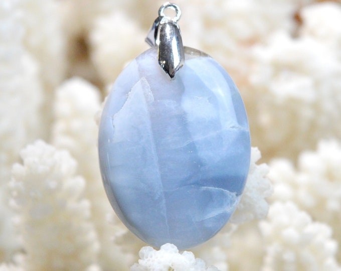 39 Carat Owyhee Opal - Natural Gemstone Cabochon Pendant - USA / FB59