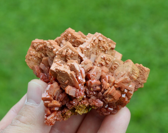 Vanadinite 262 grams - Mibladen, Aït Oufella Caïdat, Midelt Circle, Midelt Province, Drâa-Tafilalet Region, Morocco