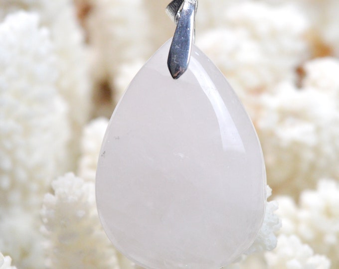 Quartz rose 95 carats - pendentif cabochon pierre naturelle - Madagascar / CN49