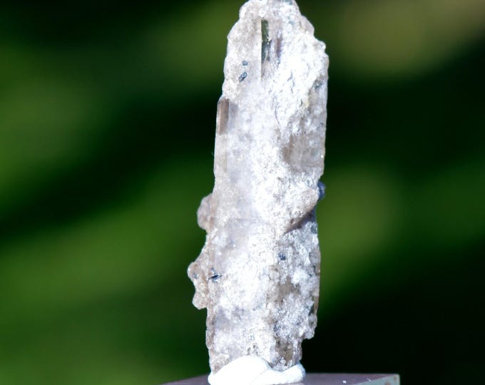 Topaz 4.6 grams - Topaz Mountain, Thomas Range, Juab County, Utah, USA