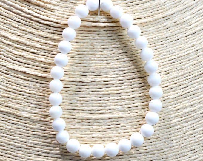 Bracelet - White shell - 6 mm beads - Madagascar