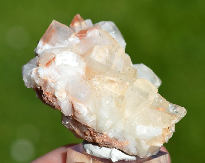 Calcite 39 grams - Limestone quarry, Limont-Fontaine, Maubeuge, Avesnes-sur-Helpe, Nord, Hauts-de-France, France