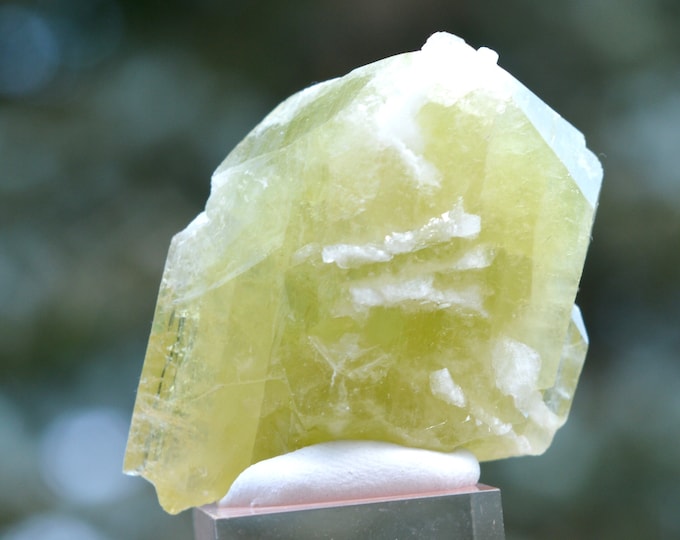 Brazilianite 27.8 grams - Linópolis, Divino das Laranjeiras, Minas Gerais, Brazil