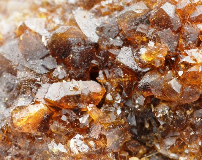 Natural unheated citrine 173 grams - Bakrit, Ifrane Province, Fès-Meknès Region, Morocco