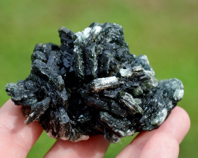 Clinochlore 130 grams - Koukouri diggings, Trantimou, Arrondissement of Diakon, Bafoulabé Cercle, Kayes Region, Mali