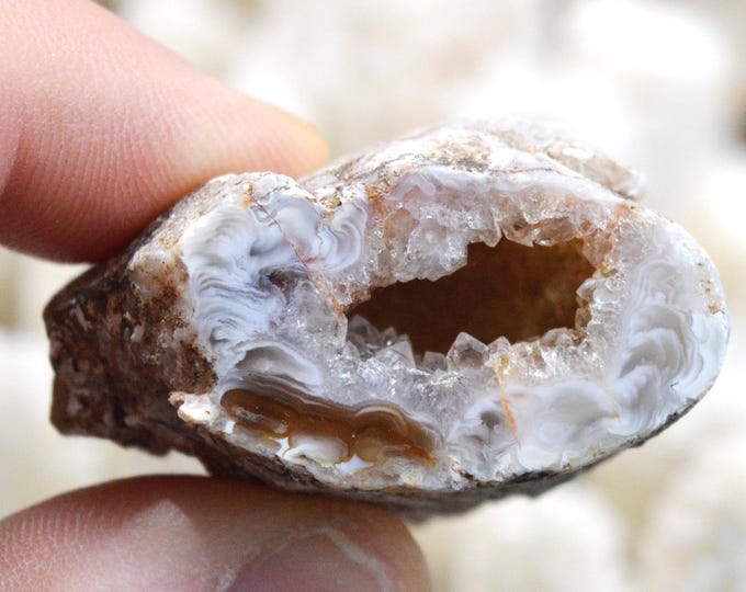 Quartz & Chalcedony Agate "Geodinhos" 43 grams - Barros Cassal, Rio Grande do Sul, Brazil