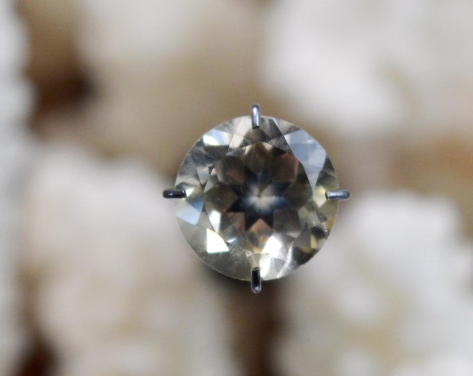 Quartz var. Citrine 2.7 carats - Brazil