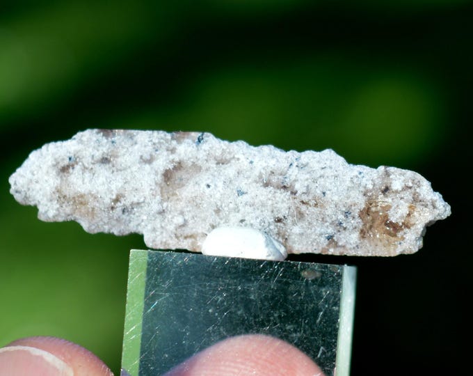 Topaz 4.7 grams - Topaz Mountain, Thomas Range, Juab County, Utah, USA