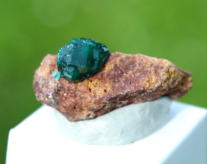 Dioptase 5.9 grams - Tantara Mine, Shinkolobwe, Kambove Territory, Haut-Katanga, DR Congo