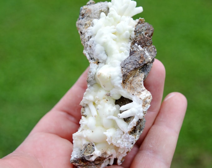 Yellow aragonite 230 grams - Lead mines, Altenberg, Ste Marie-aux-Mines, Colmar-Ribeauvillé, Haut-Rhin, Alsace, France