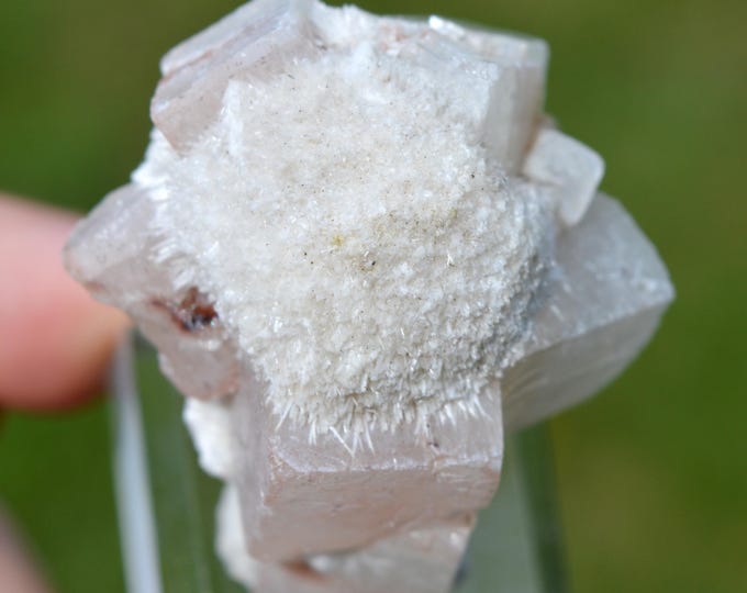 Apophyllite & Mordenite 38 grams - Jalgaon District, Nashik Division, Maharashtra, India