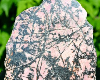 Slice - Rhodonite - 1 side polished - 965 grams - Brazil