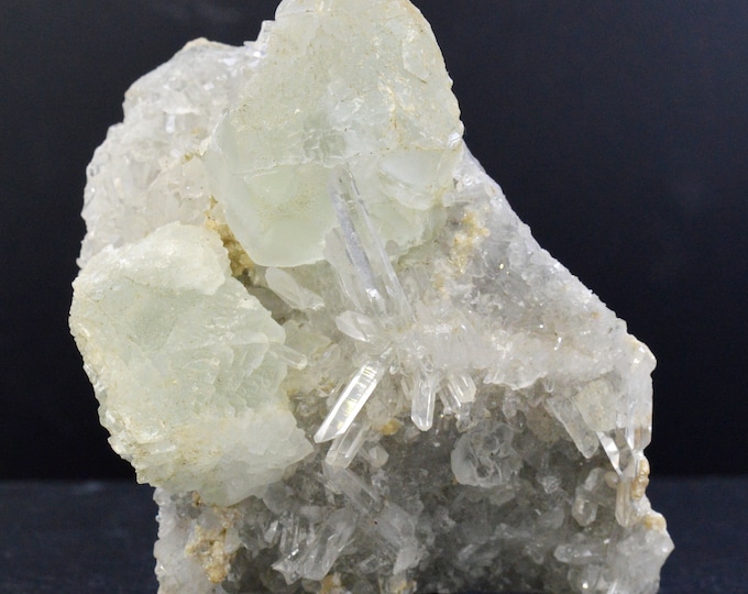 Fluorite & Quartz 294 grams - Xianghualing Mine, Xianghualing Sn-polymetallic ore field, Linwu Co., Chenzhou, Hunan, China