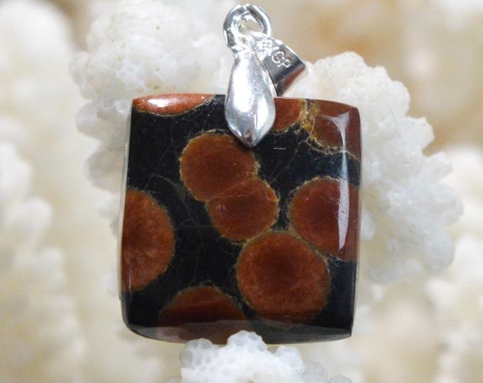19-carat Peanut Obsidian - Natural Stone Cabochon Pendant - Mexico / FW59