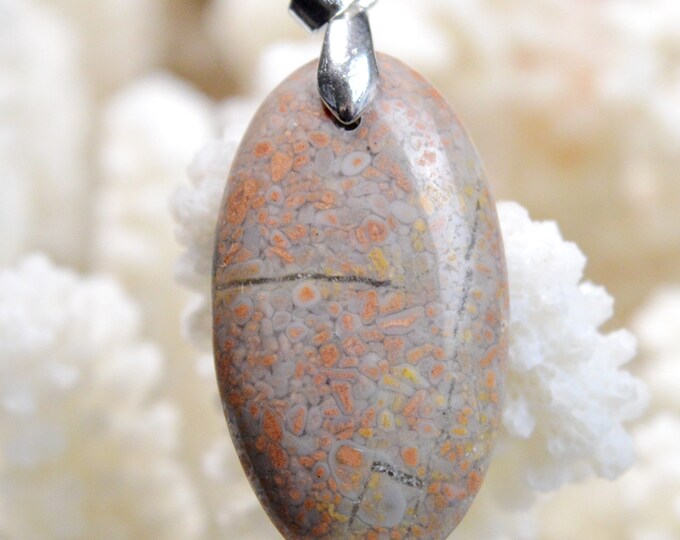 24-carat Blood Jasper - Natural Gemstone Cabochon Pendant - India // BE69