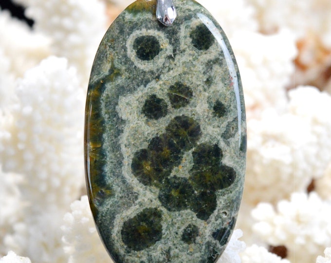 128 carat orbicular jasper - natural stone cabochon pendant - Madagascar // CE79