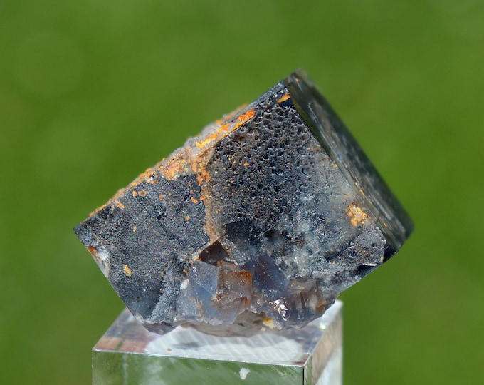 Fluorite 23 grams - Chavaniac-Lafayette, Brioude, Haute-Loire, Auvergne-Rhône-Alpes, France