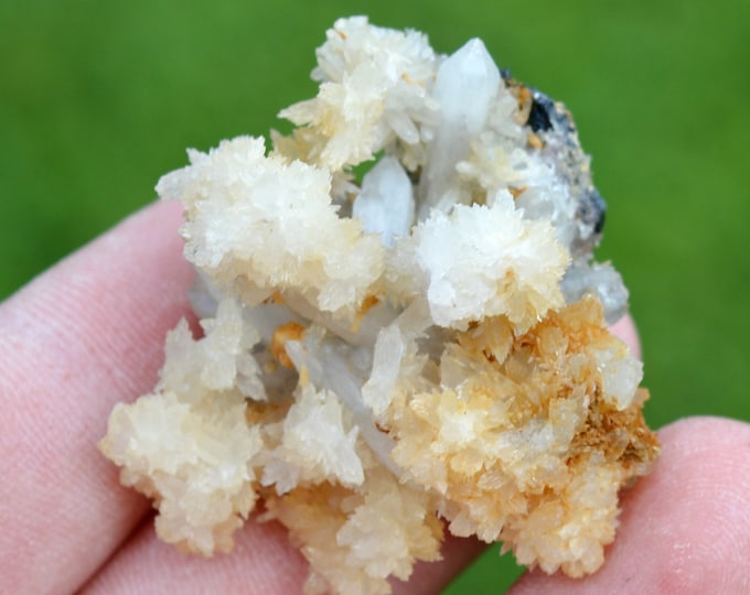 Quartz & calcite 24 grams - Madan ore field, Smolyan Province, Bulgaria