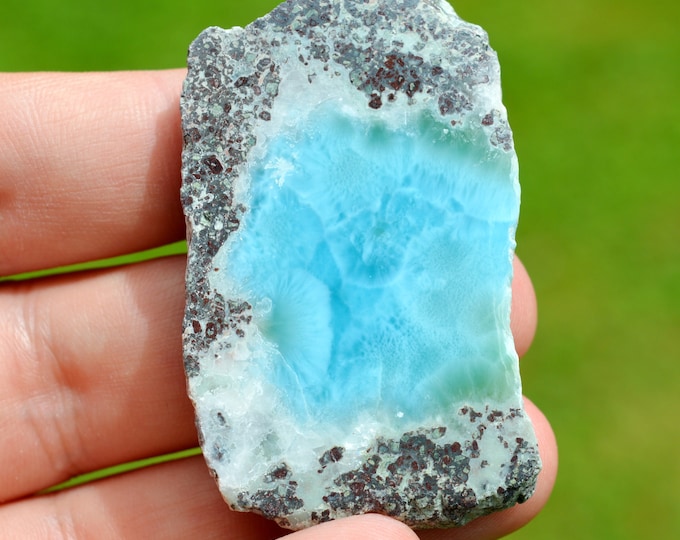 Pectolite var. Larimar 38 grams - Filipinas Larimar Mine, Los Checheses, Sierra de Baoruco, Barahona Province, Dominican Republic