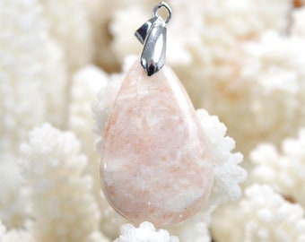 36-carat strawberry quartz - natural stone cabochon pendant - South Africa // DS99