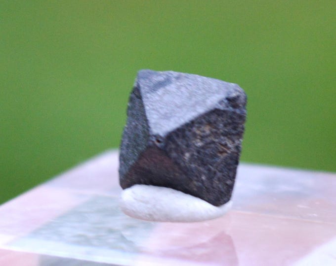 Cassiterite 1.5 grams - Mwaka, Kibingo pegmatite, Nyarusange, Muhanga District, Southern Province, Rwanda