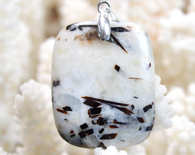Astrophyllite 48 carats - pendentif cabochon pierre naturelle - Russie / FT5