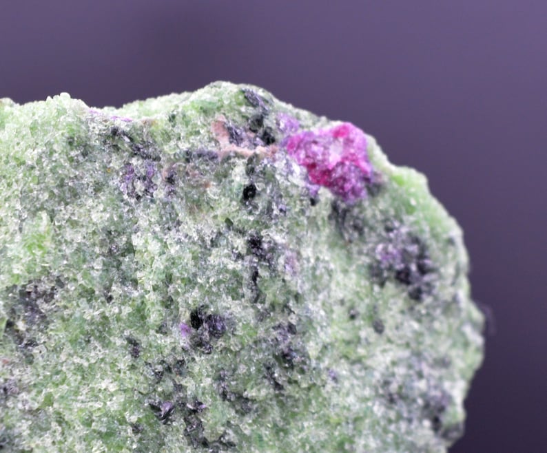 Rubis Zoisite 339 grams Arusha Region Tanzania Longido
