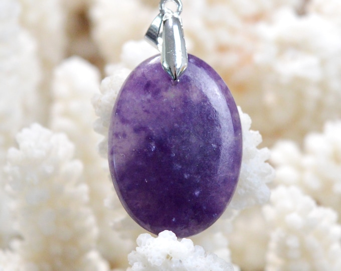 26 carat Lepidolite - natural stone cabochon pendant - Brazil / EY68
