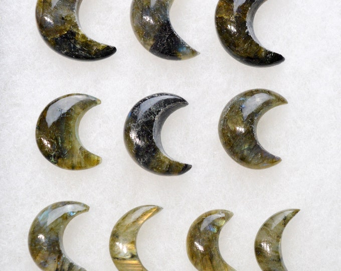 Lot of 10x Labradorite Moon - 221 carats - natural stone cabochon - Madagascar / FC50