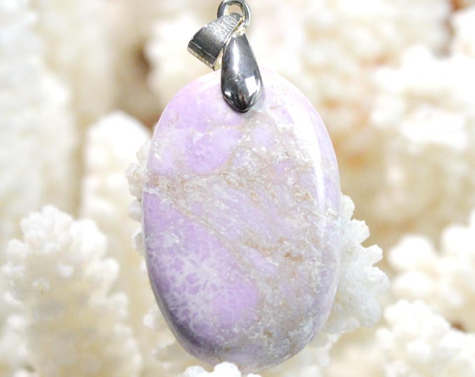 37-carat Phosphosiderite - Natural Stone Cabochon Pendant - Chile / FZ72