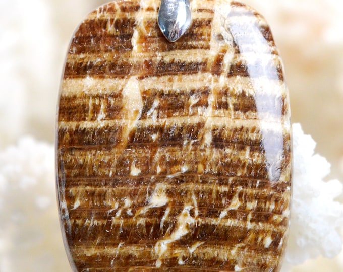 41 Carat Zoned Aragonite - Natural Stone Cabochon Pendant - Peru / AZ43