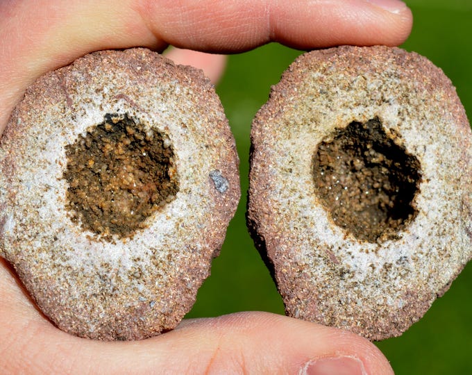 Sandstone & Quartz Geode 112 grams - Remiremont, Épinal, Vosges, Grand Est, France
