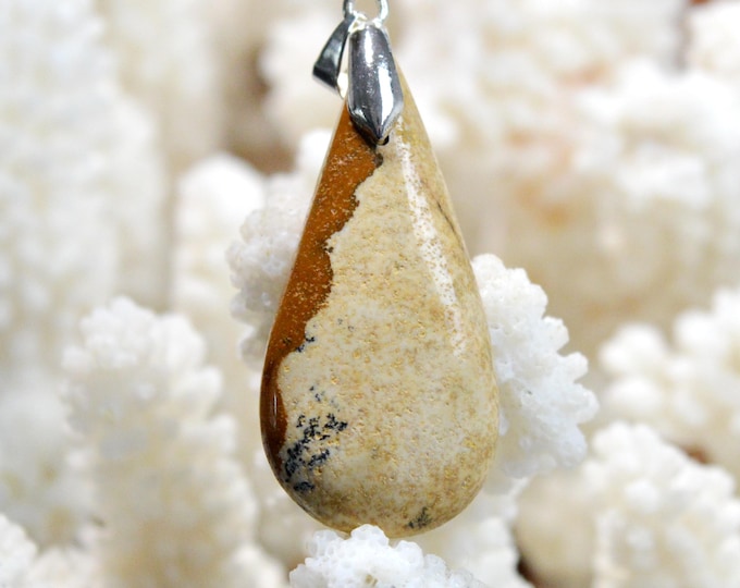 33 carat Landscape Jasper - natural stone cabochon pendant - Namibia / FP63