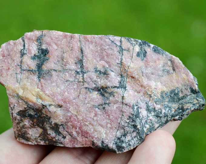 Rhodonite 267 grams - Ampanihy rhodonite deposits, Ampanihy, Atsimo-Andrefana, Madagascar