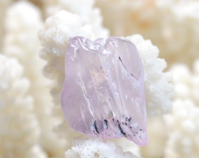 Spodumene var. Kunzite 7 grams - Gilgit-Baltistan, Pakistan