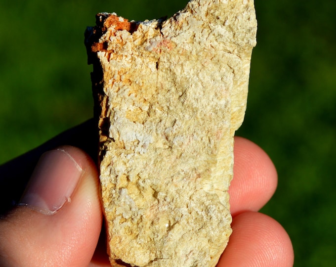 Petalite & Polylithionite-Trilithionite Series - 56 grams - Chedeville quarry, Ambazac, Limoges, Haute-Vienne, Nouvelle-Aquitaine, France