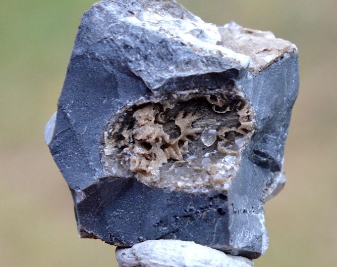 Quartz 19 grams - Col de Peyruergue, Saint-Sauveur-Gouvernet, Nyons, Drôme, Auvergne-Rhône-Alpes, France