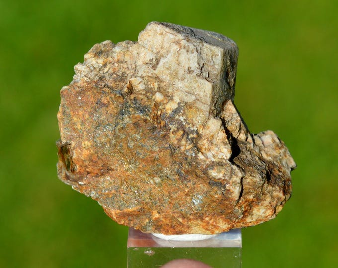 Orthoclase 41 grams - Vieux Mayres pegmatite, Mayres, Largentière, Ardèche, Auvergne-Rhône-Alpes, France