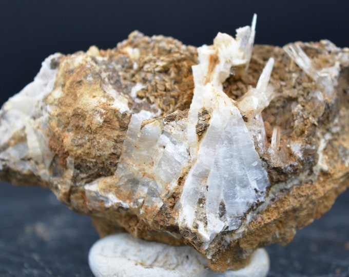 Aragonite - 47 grams - Usclas-du-Bosc quarry (Loiras quarry; Pioch Camp quarry), Usclas-du-Bosc, Hérault, Occitanie, France