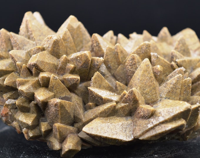 Calcite - 413 grams - Santa Eulalia District, Chihuahua, Mexico