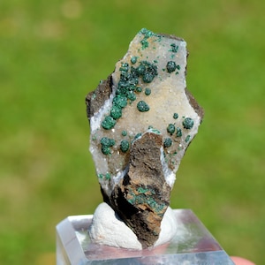 Malachite & Quartz 39 grams - Tantara Mine, Shinkolobwe, Kambove Territory, Haut-Katanga, DR Congo